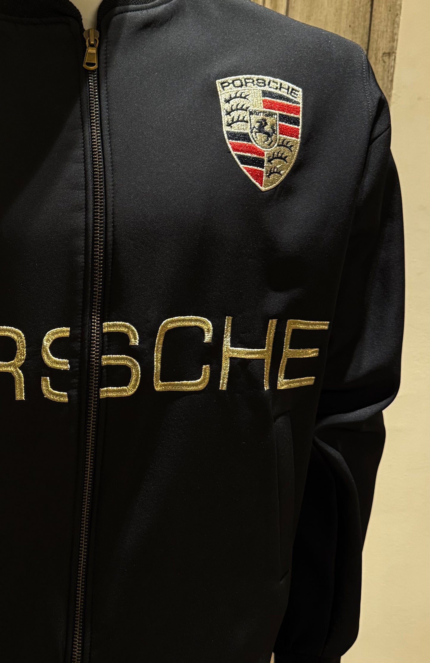 Porsche sweater gold Title⚜️
